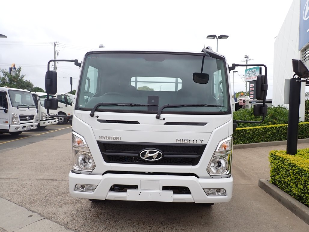 2025 Hyundai Ex10 Lwb image 4