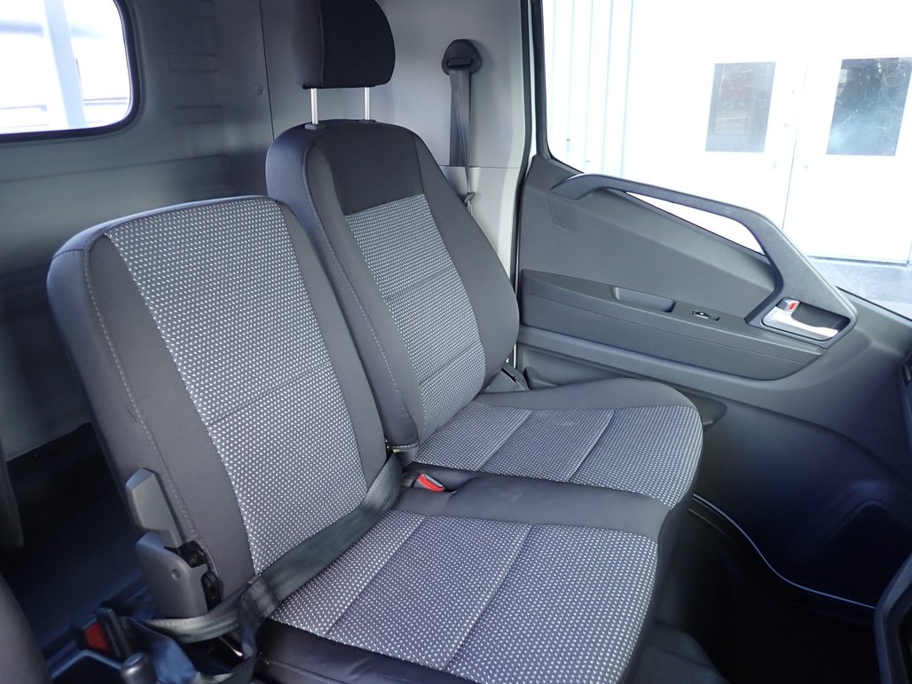 2025 Hyundai Ex10 Elwb image 12