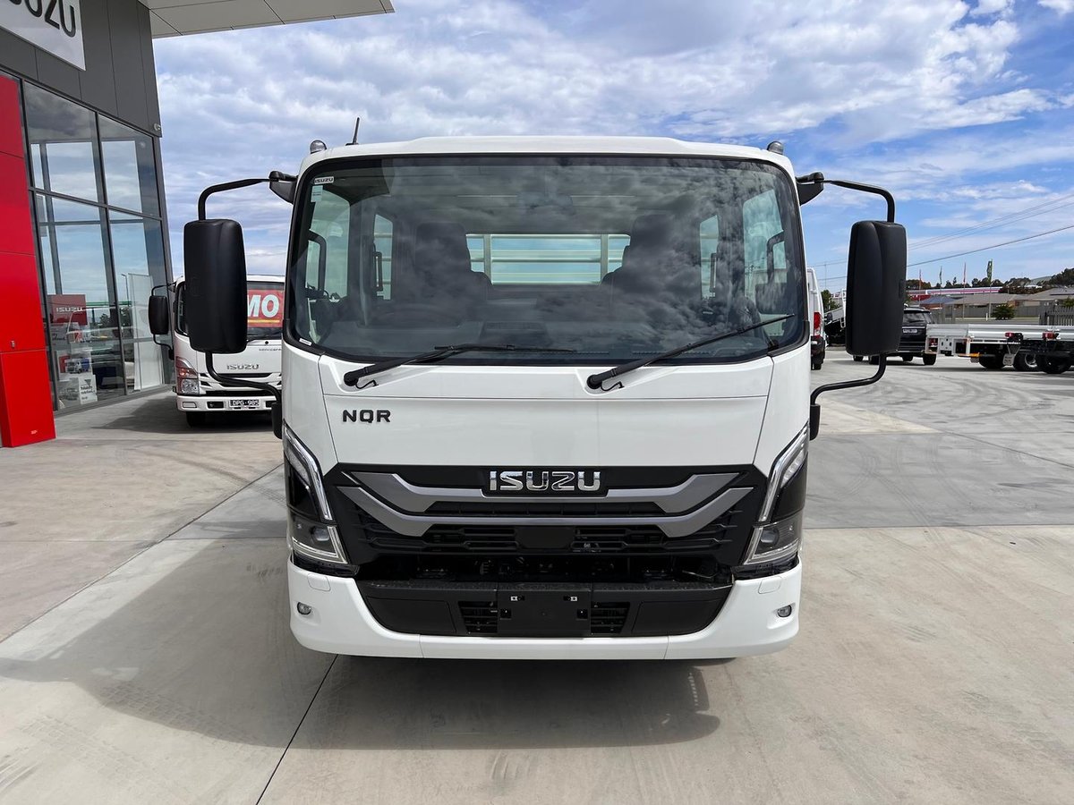 2025 Isuzu N Series NQR 88/80-190 AM C42 image 8