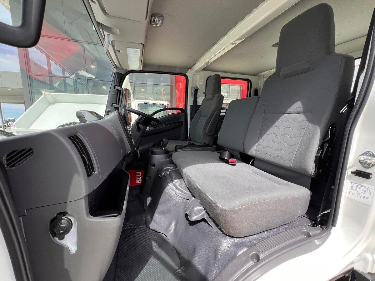2025 Isuzu N Series NQR 88/80-190 AM C42 image 9