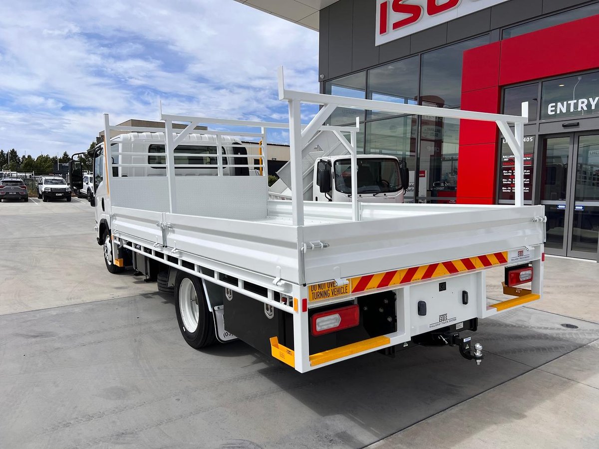 2025 Isuzu N Series NQR 88/80-190 AM C42 image 6