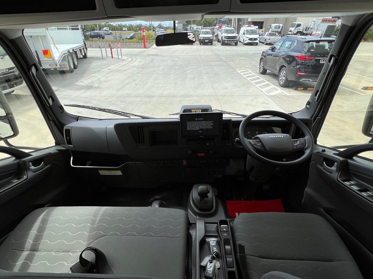 2025 Isuzu N Series NQR 88/80-190 AM C42 image 13