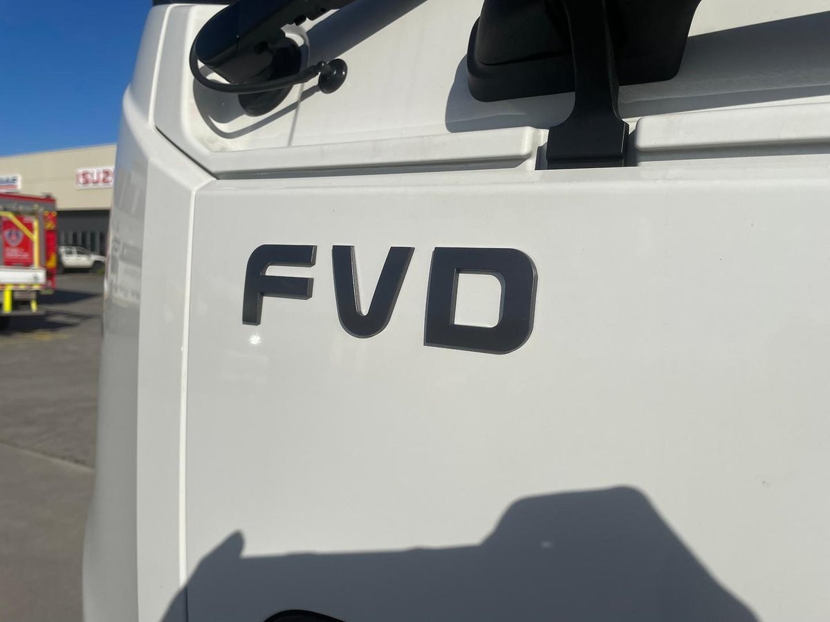 2025 Isuzu Fvd 170-300 At R70 Beavertail image 18