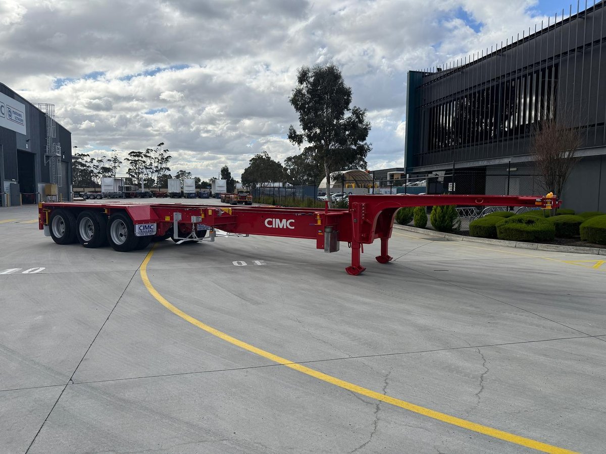 2026 CIMC 40' Drop Deck Skeletal image 13