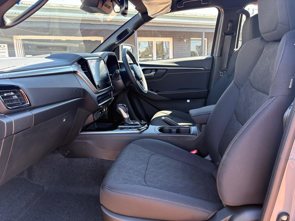 2026 Isuzu D-MAX LS-U MY25.5 4X4 Dual Range image 19