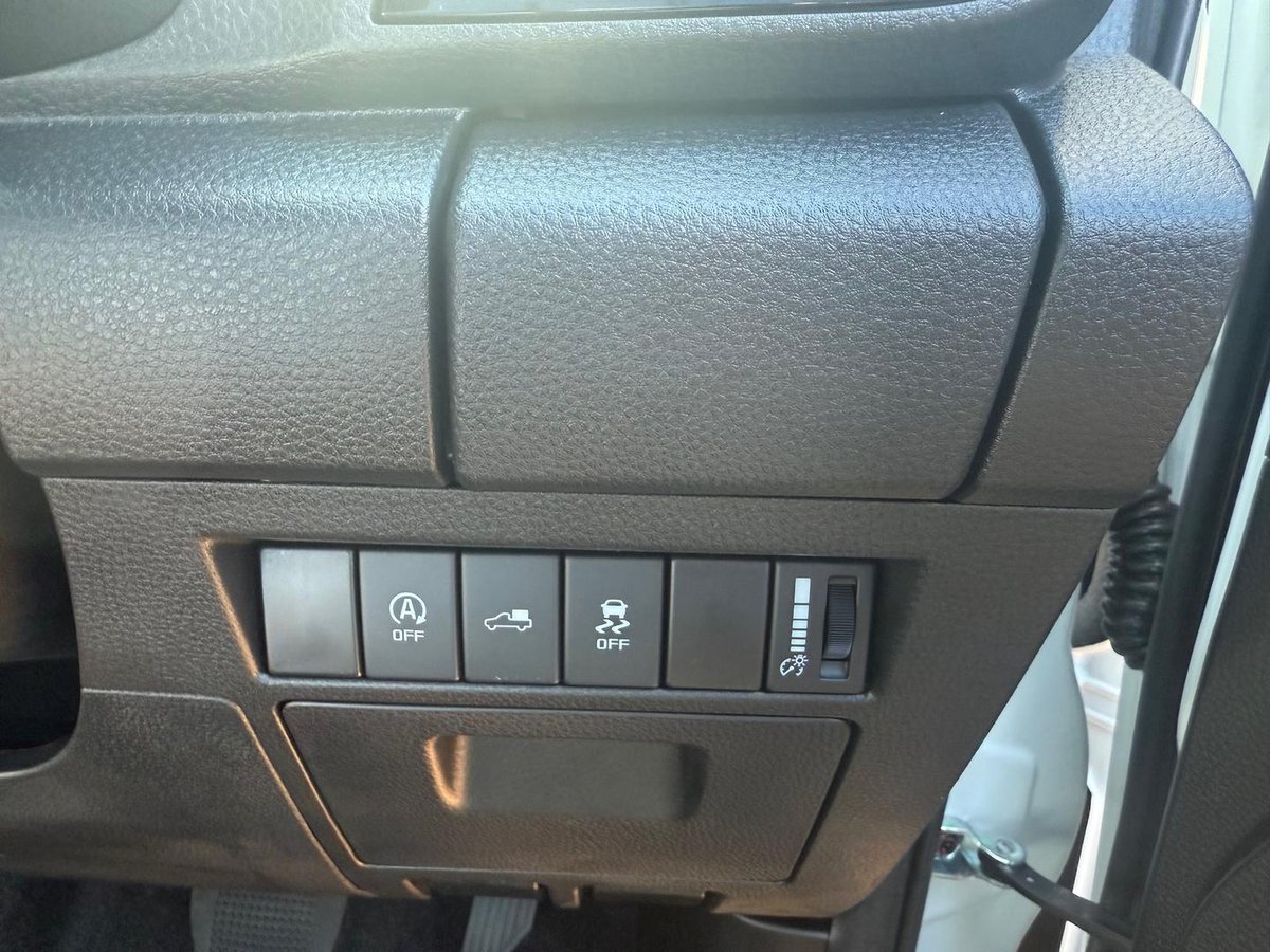 2026 Isuzu D-MAX LS-U MY25.5 4X4 Dual Range image 23