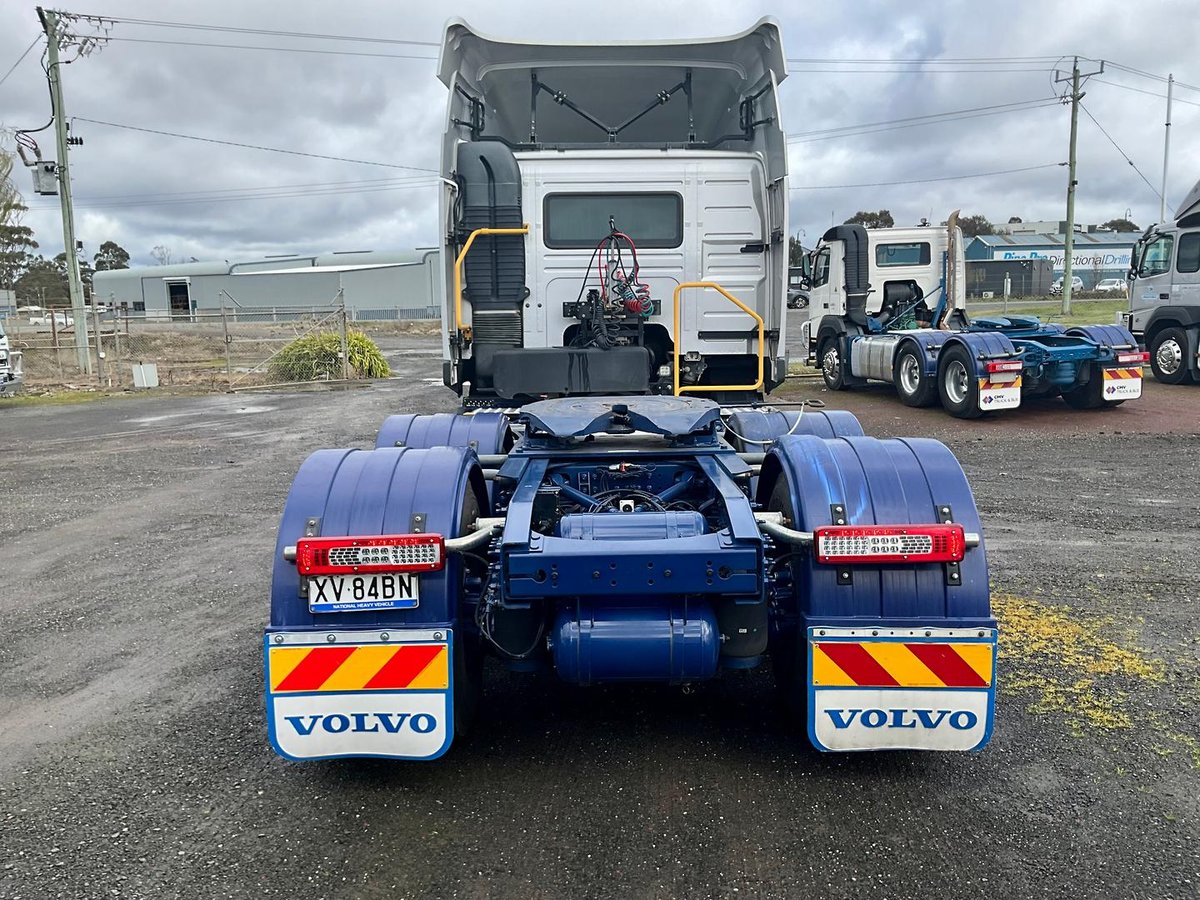2018 Volvo Fm450 Sleeper. Hist Rwc  $90000+gst Volvo Fm450 Sleeper image 6
