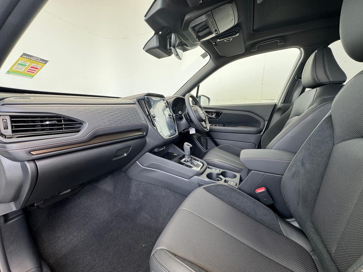 2025 Subaru Forester Hybrid Touring S6 MY26 AWD image 11
