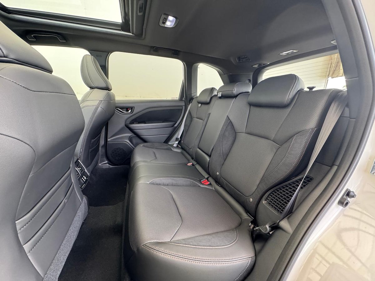 2025 Subaru Forester Hybrid Touring S6 MY26 AWD image 7