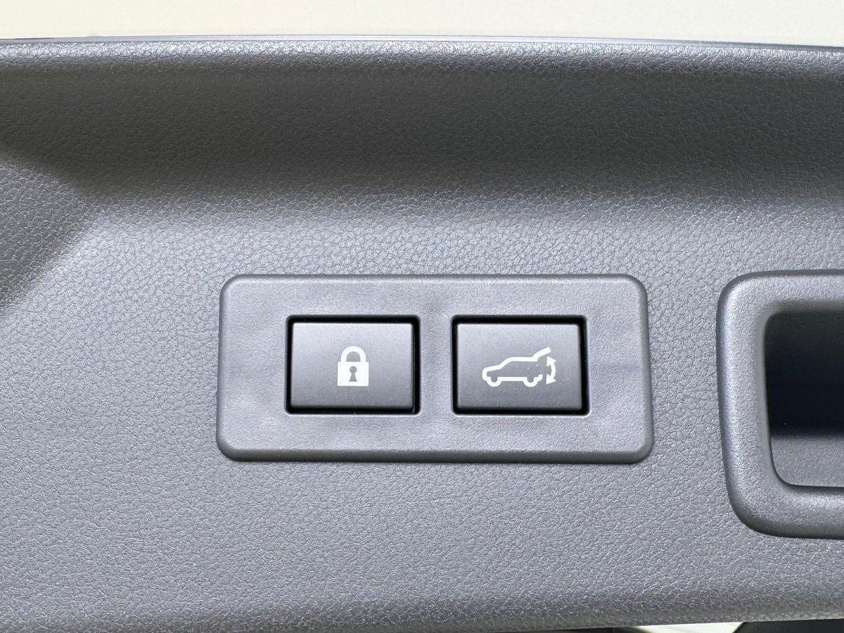 2025 Subaru Forester Hybrid Touring S6 MY26 AWD image 23