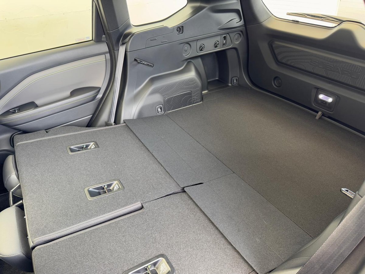 2025 Subaru Forester Sport S6 MY26 AWD image 16