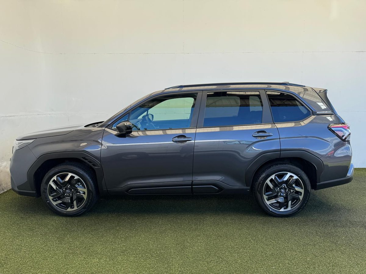2025 Subaru Forester Touring S6 MY26 AWD image 8