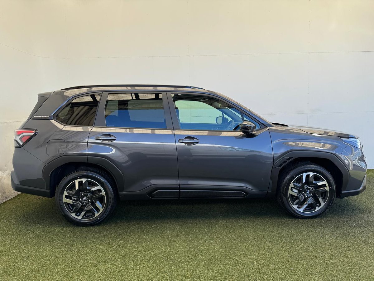 2025 Subaru Forester Touring S6 MY26 AWD image 9