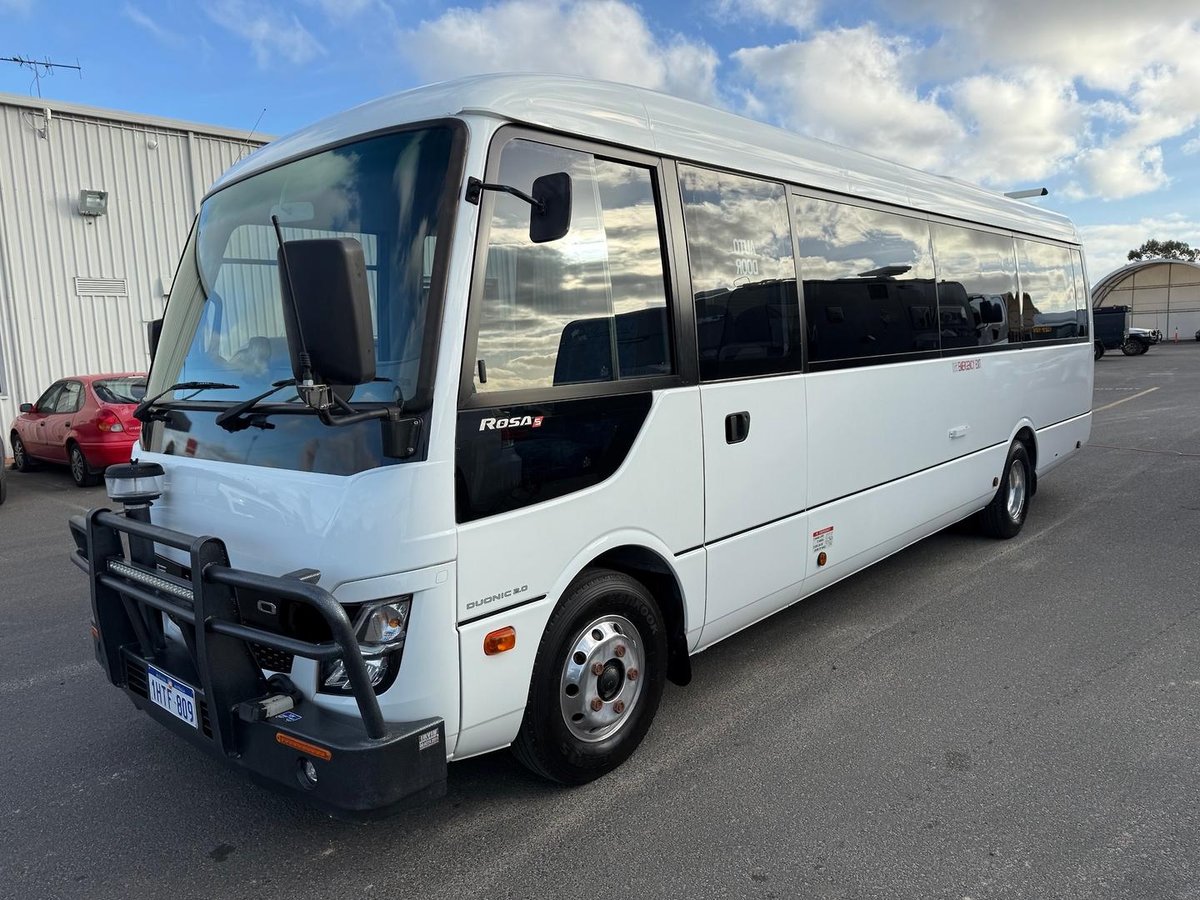 2022 Fuso Rosa Deluxe image 3