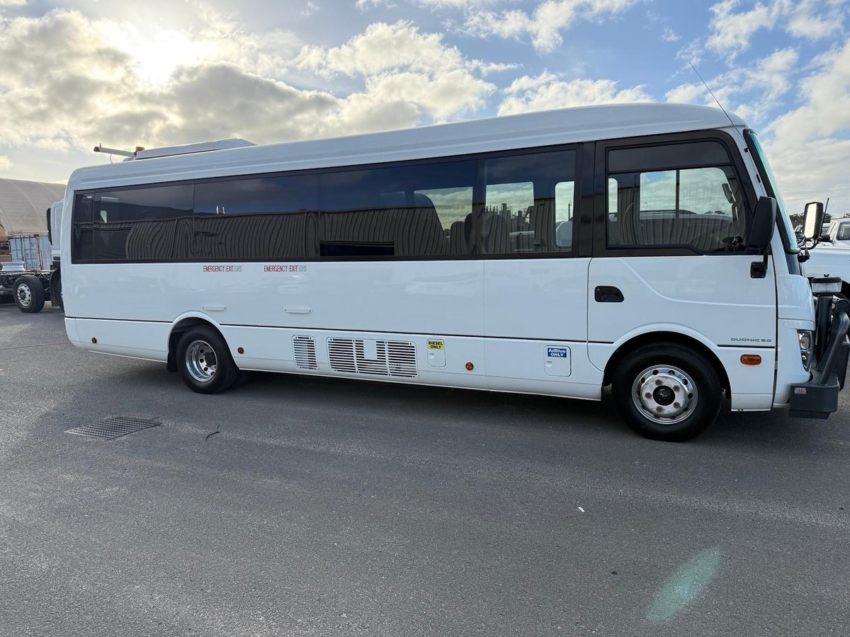 2022 Fuso Rosa Deluxe image 7