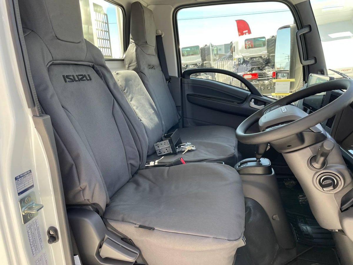 2025 Isuzu N Series Nlr 45-150 Dt D25 image 22