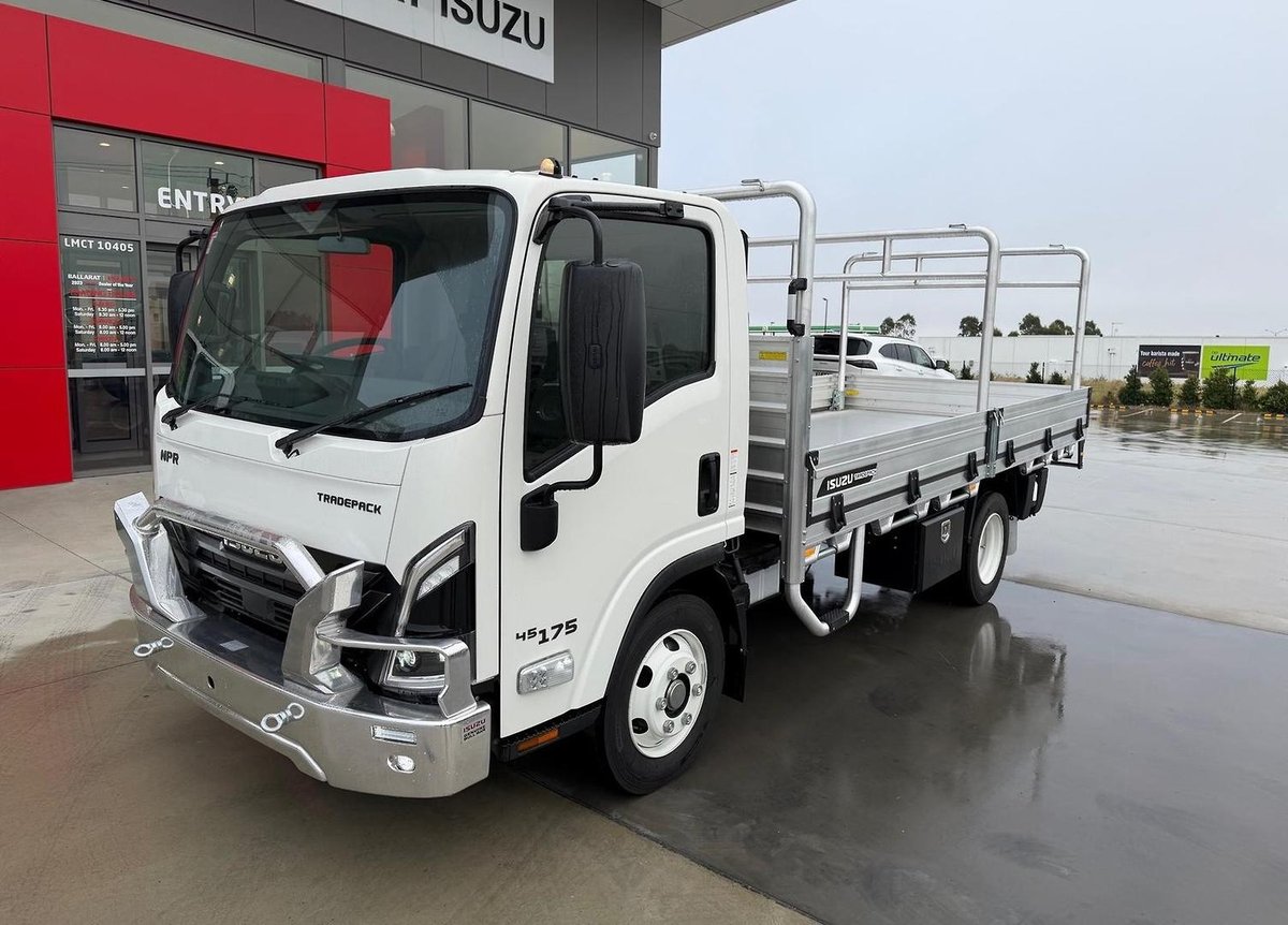 2026 Isuzu N Series NPR 45/65-175 DT D34 Tradepack image 9