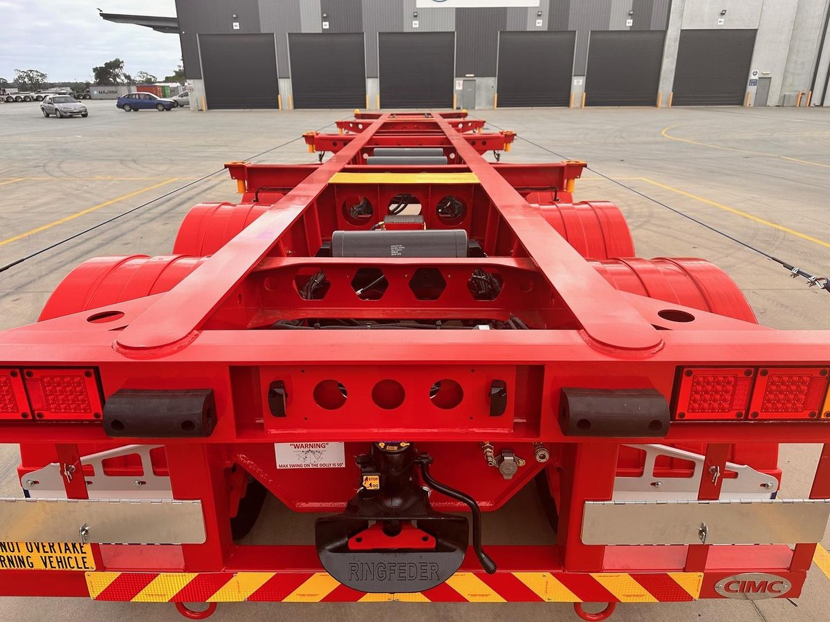 2026 Cimc 40' Standard Skel With 3 Way Twist Locks image 10