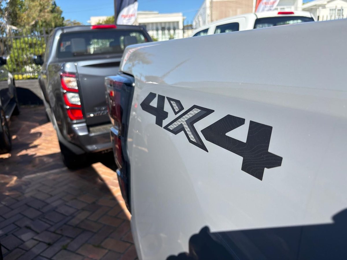 2026 Isuzu D-MAX LS-U+ MY25.5 4X4 Dual Range image 19