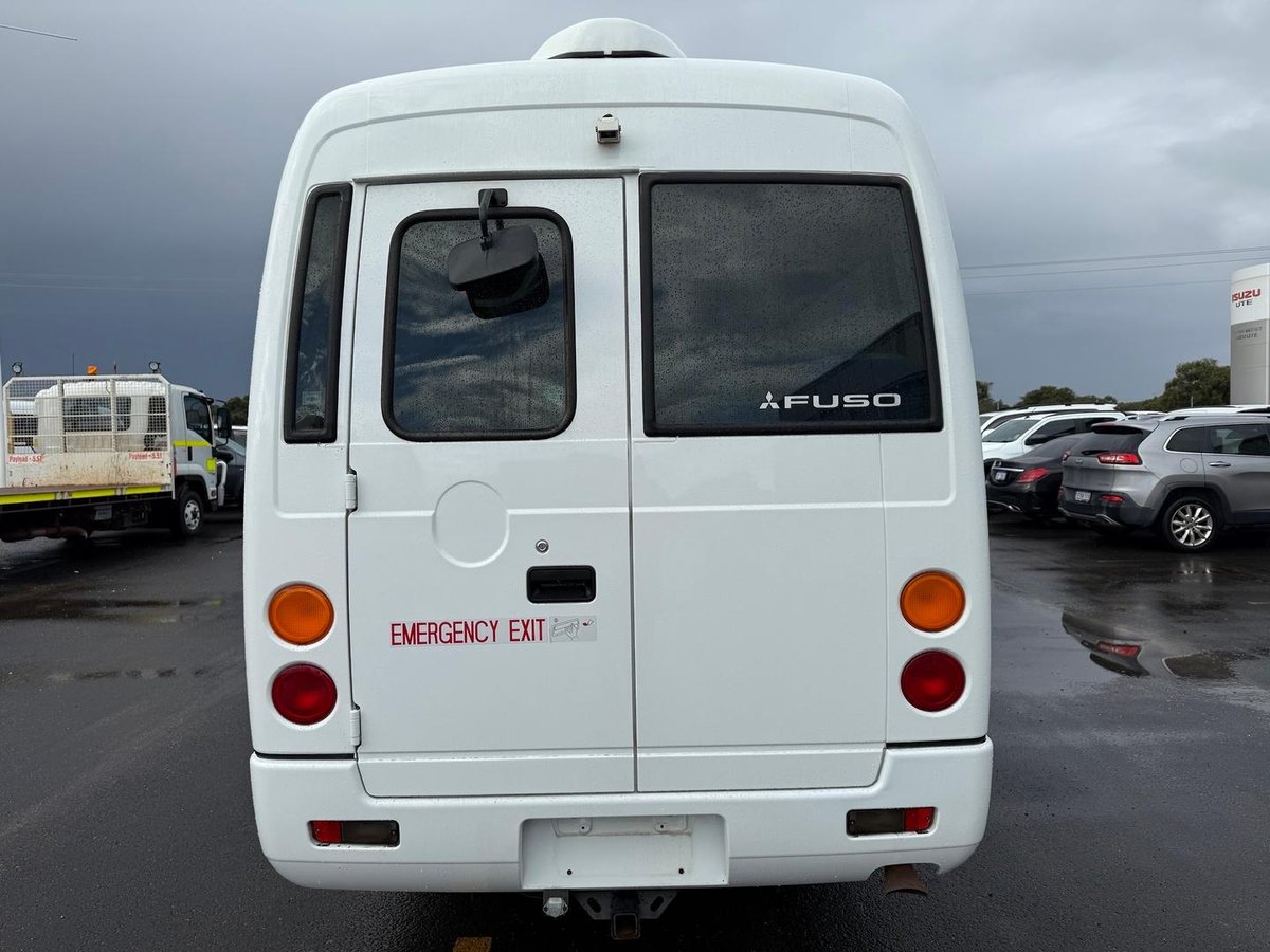 2020 Fuso Rosa Deluxe image 13