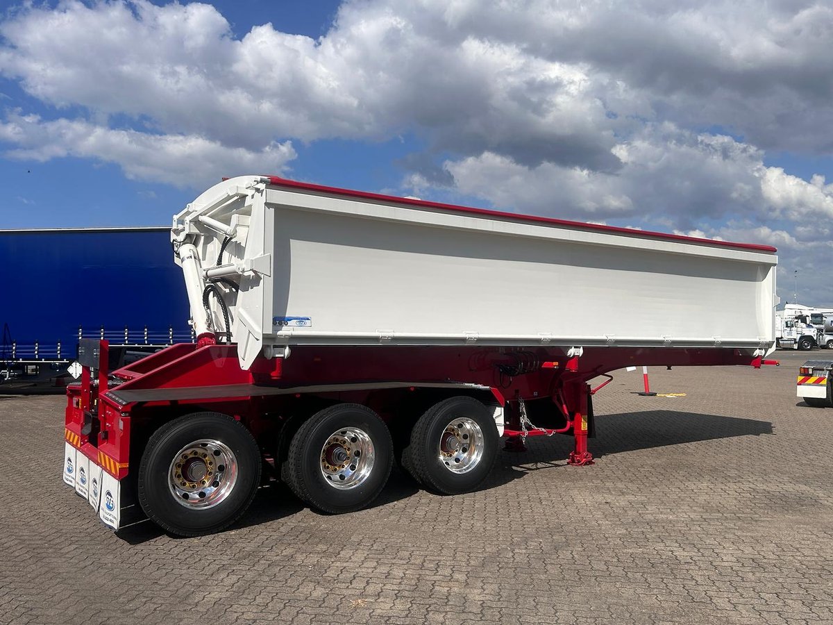 2026 GTE Side Tipper image 7