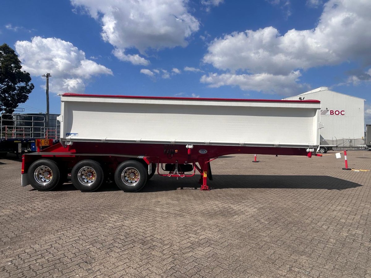 2026 GTE Side Tipper image 6
