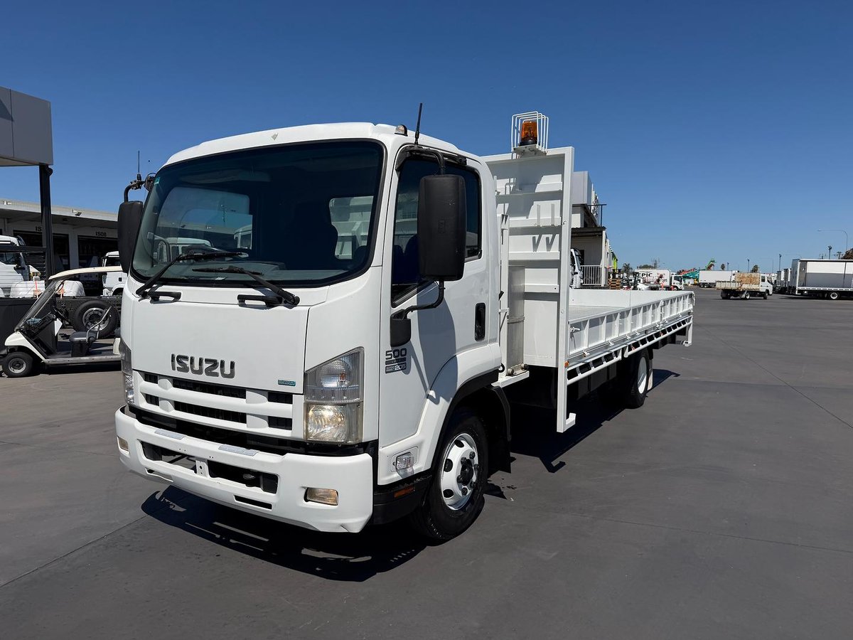 2011 Isuzu Frr500 FRR 500 image 3