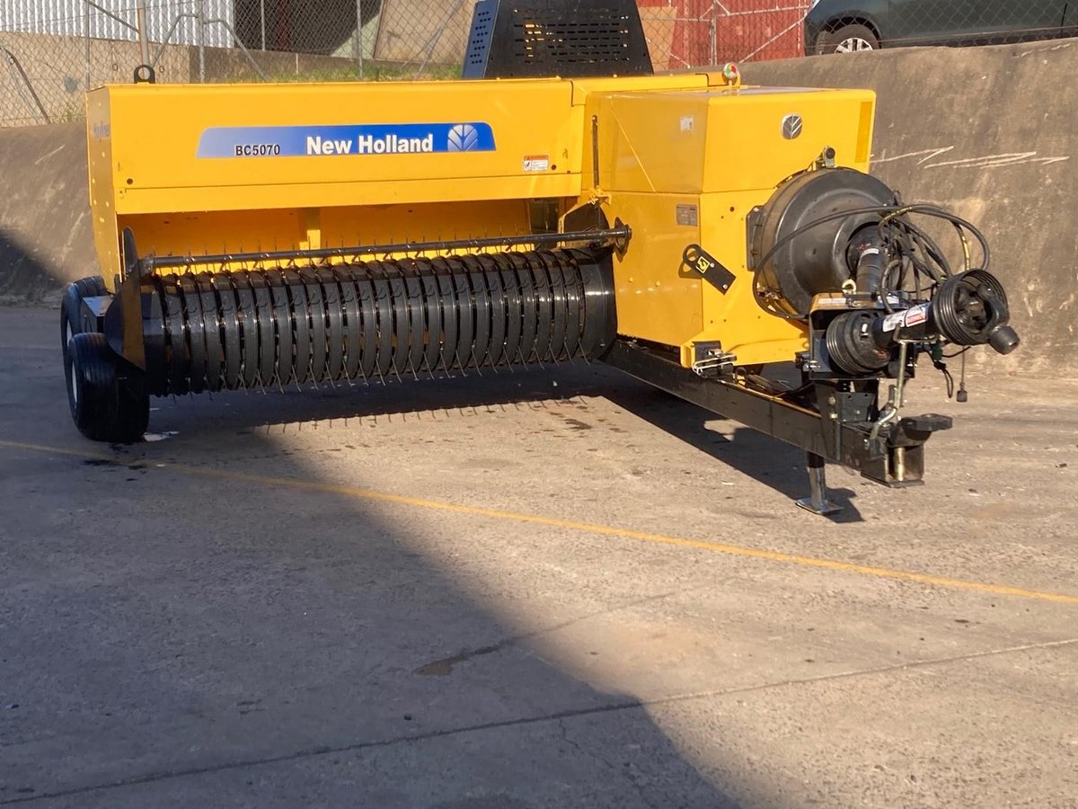 2025 New Holland 5070