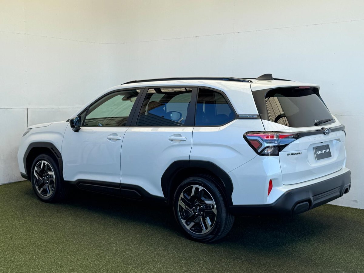 2025 Subaru Forester Touring S6 MY26 AWD image 20