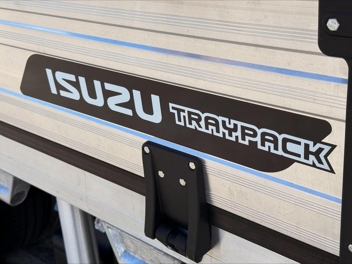 2026 Isuzu N Series NLR 45-150 DT D25 TRAYPACK image 14
