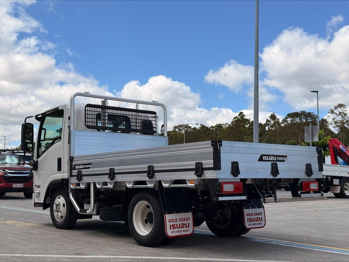 2026 Isuzu N Series NLR 45-150 DT D25 TRAYPACK image 9