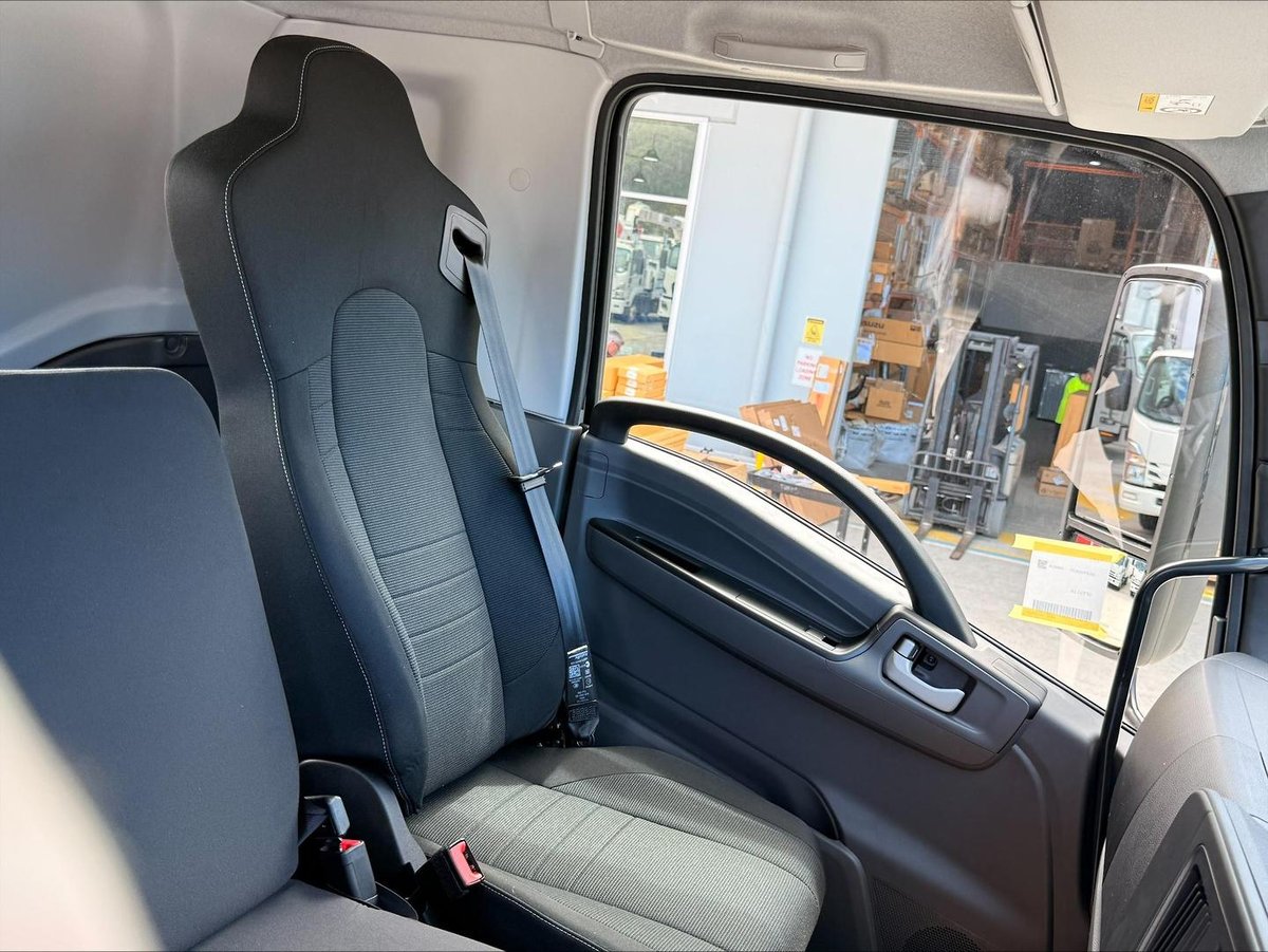 2026 Isuzu F Series image 19