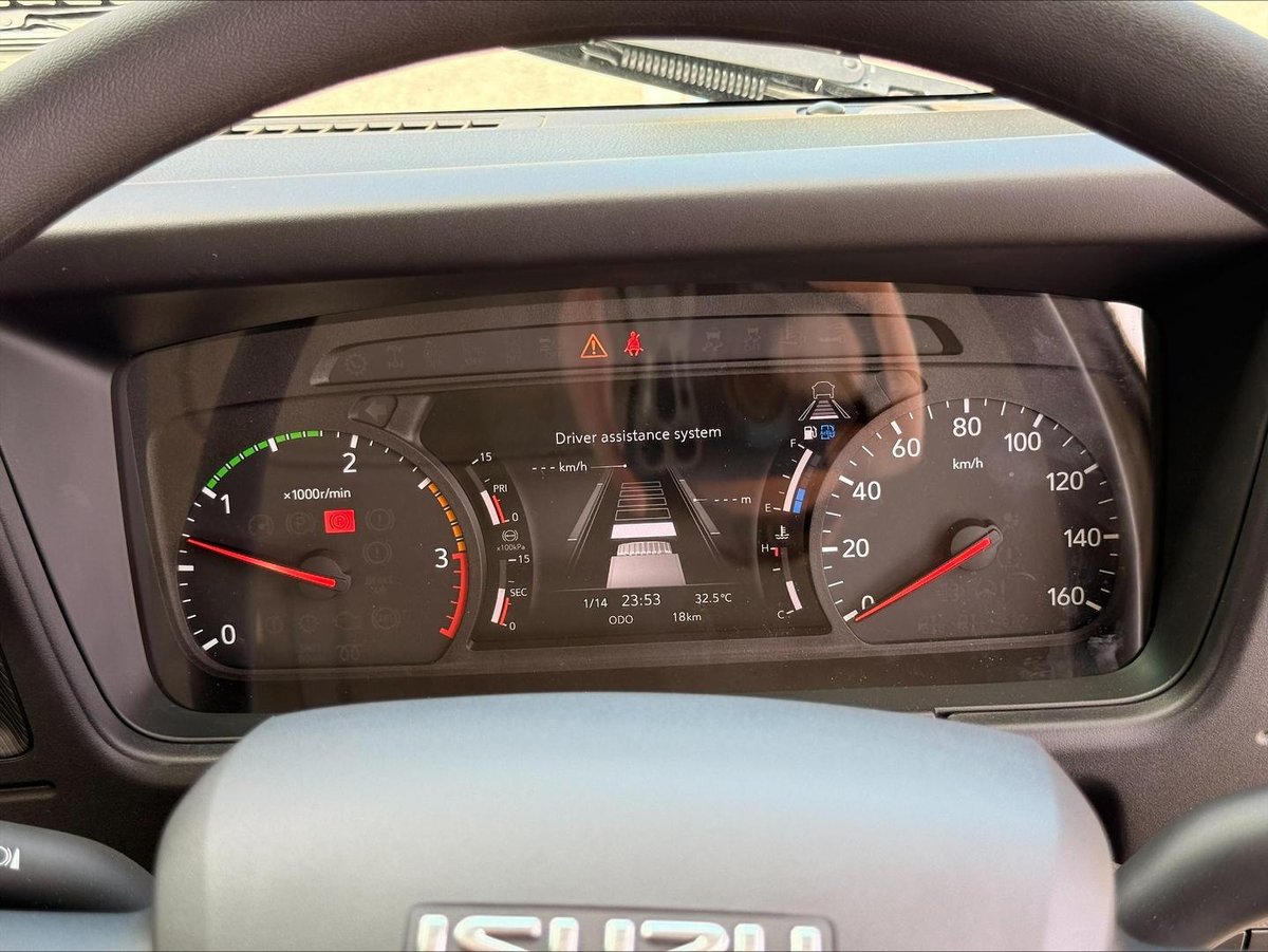 2026 Isuzu F Series image 23