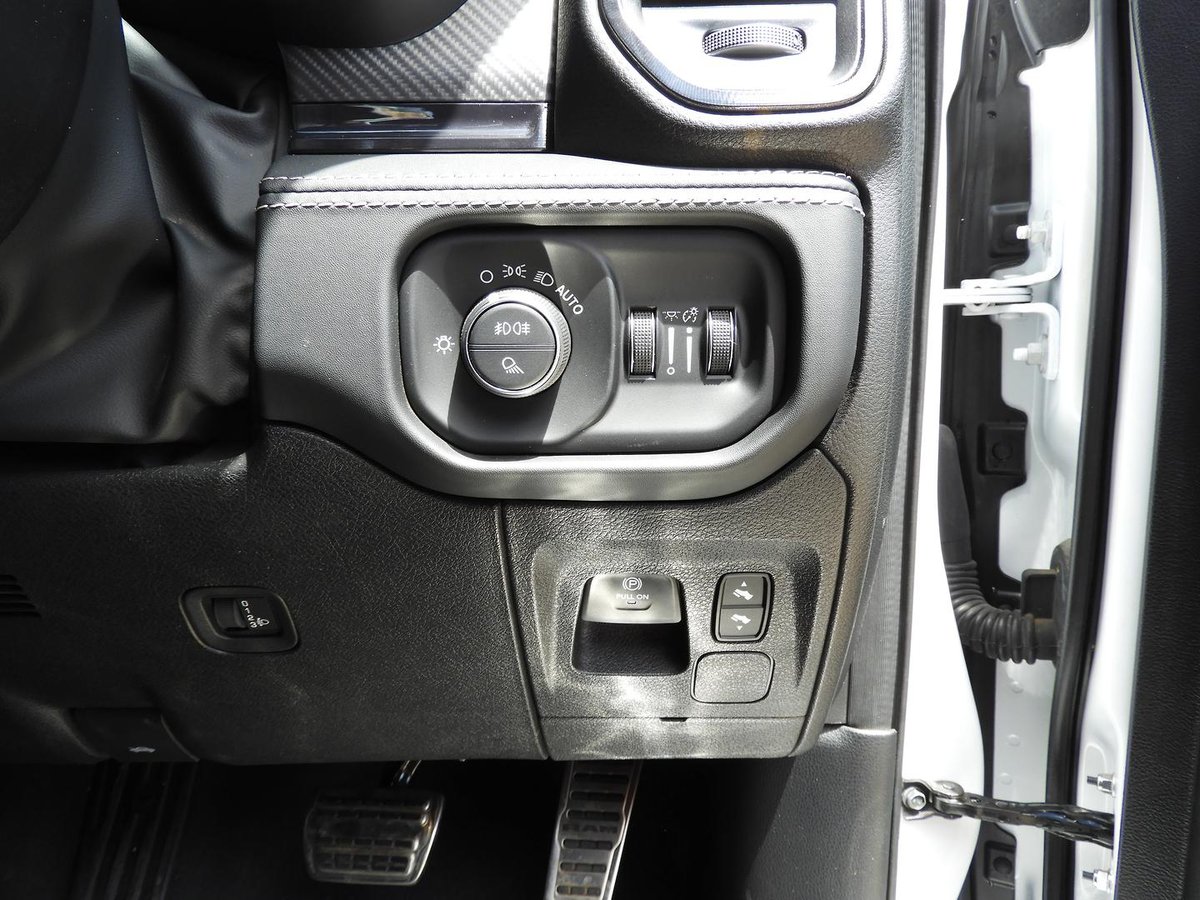 2022 RAM 1500 TRX DT MY22 4X4 Dual Range image 12