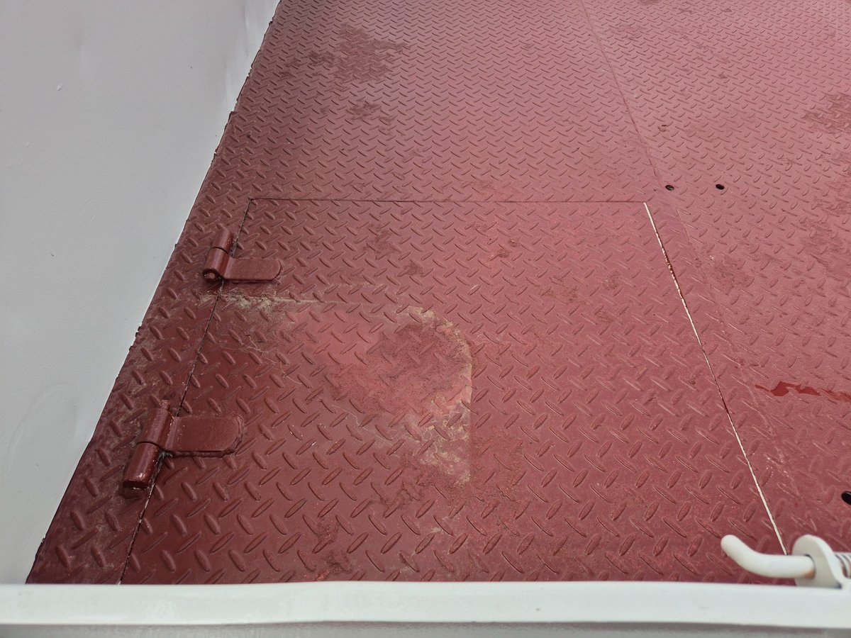 2010 Hino 716 - 300 Series 3 Ton Crew Cab Tray image 20