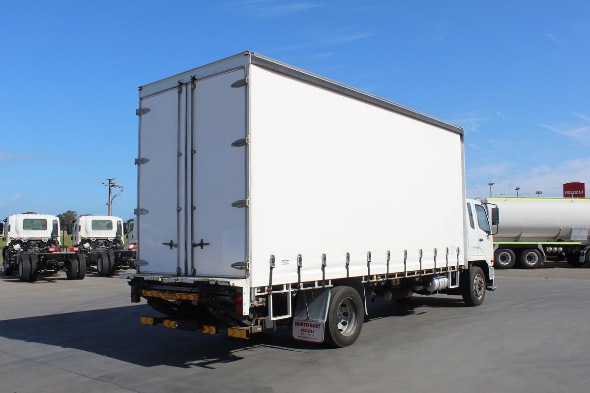 2015 Mitsubishi Fighter 1627 FUSO image 6