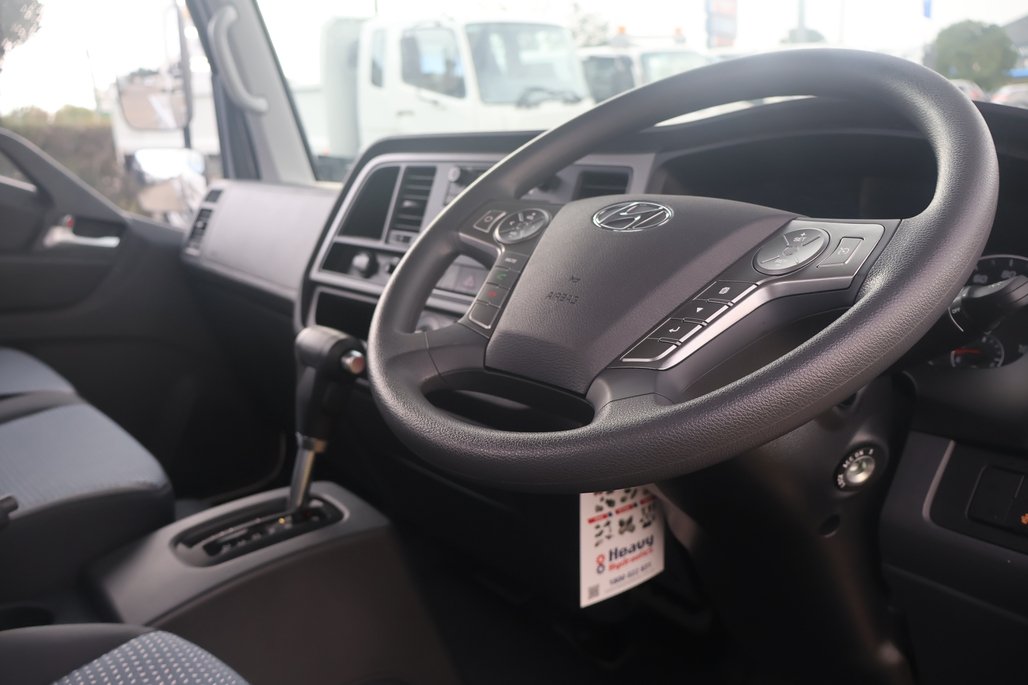 2025 HYUNDAI EX6 SWB image 11