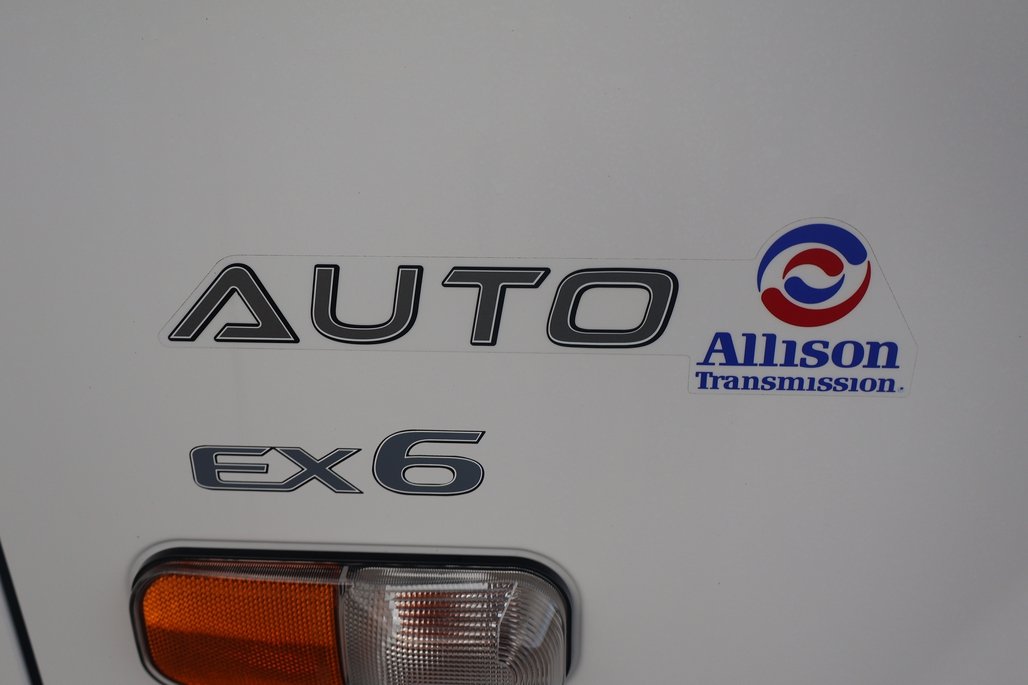 2025 HYUNDAI EX6 SWB image 9
