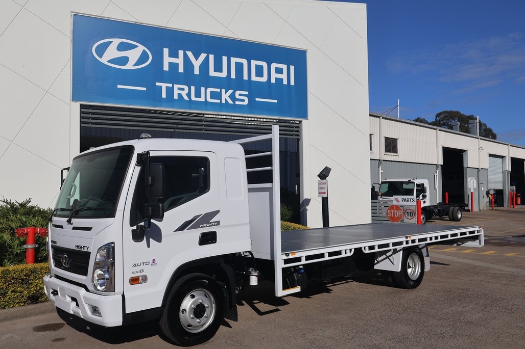 2025 Hyundai Ex8 Elwb image 11