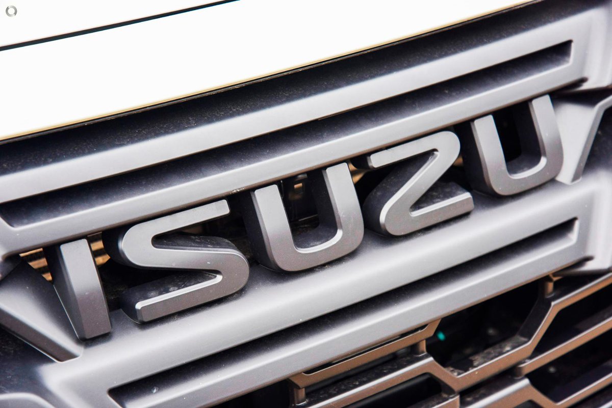 2025 Isuzu D-MAX BLADE MY25.5 4X4 Dual Range image 10