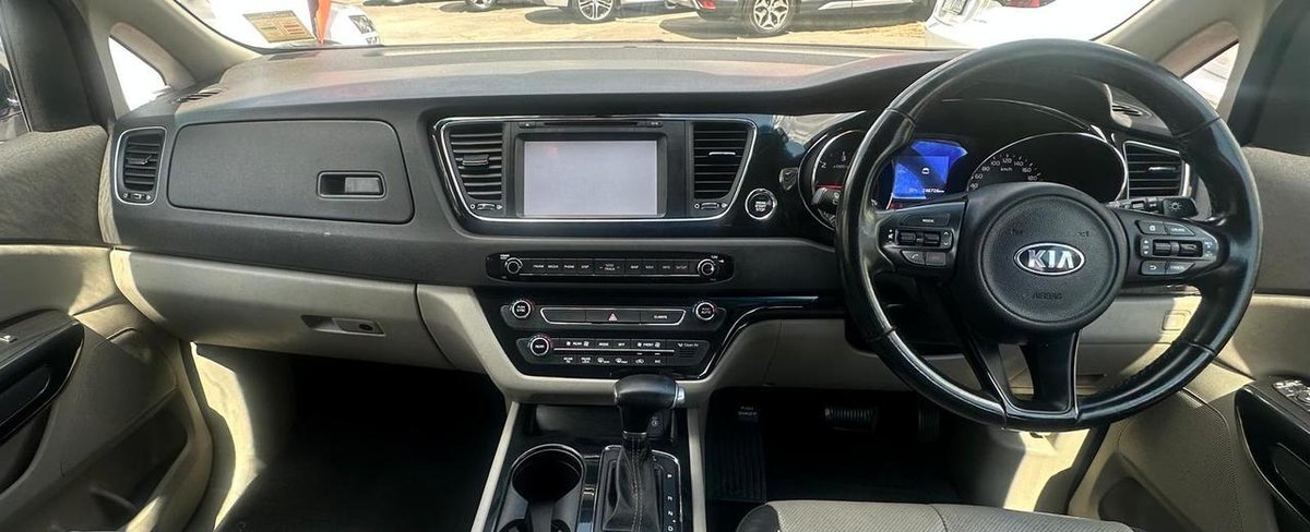 2017 Kia Carnival SLi YP MY17 image 12