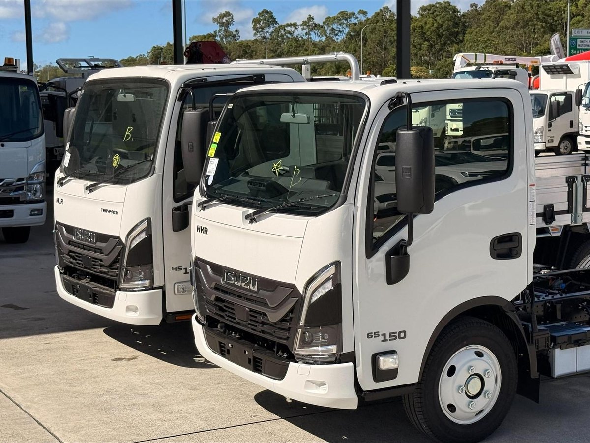 2026 Isuzu N Series image 16