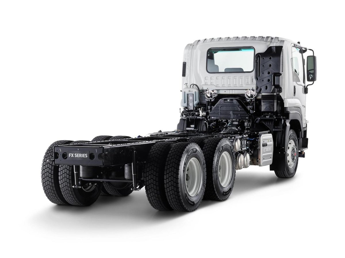 2026 Isuzu F Series image 8