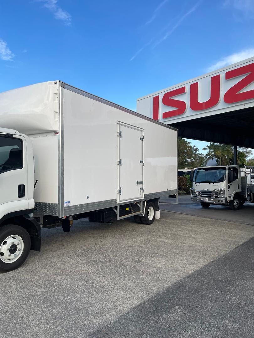 2025 Isuzu F Series FRR110-240 image 4