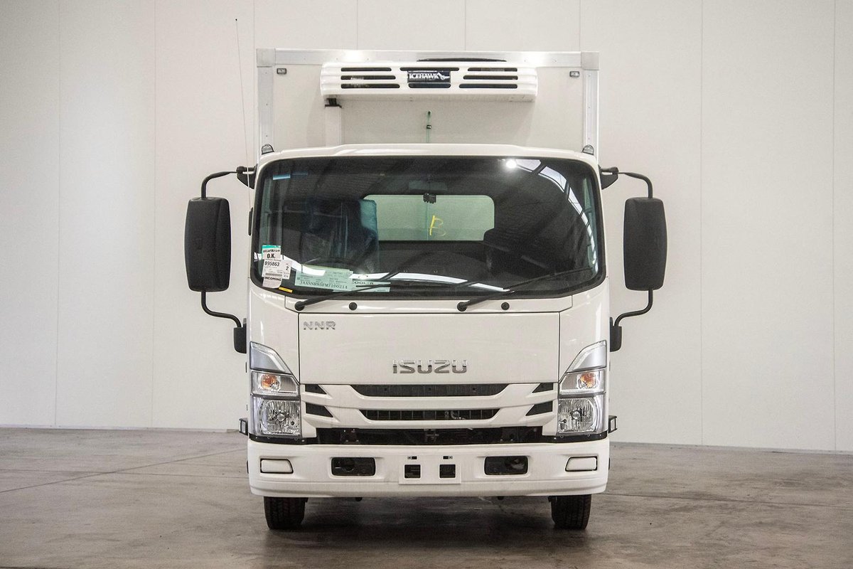 2025 Isuzu N Series NNR 45 150 image 6