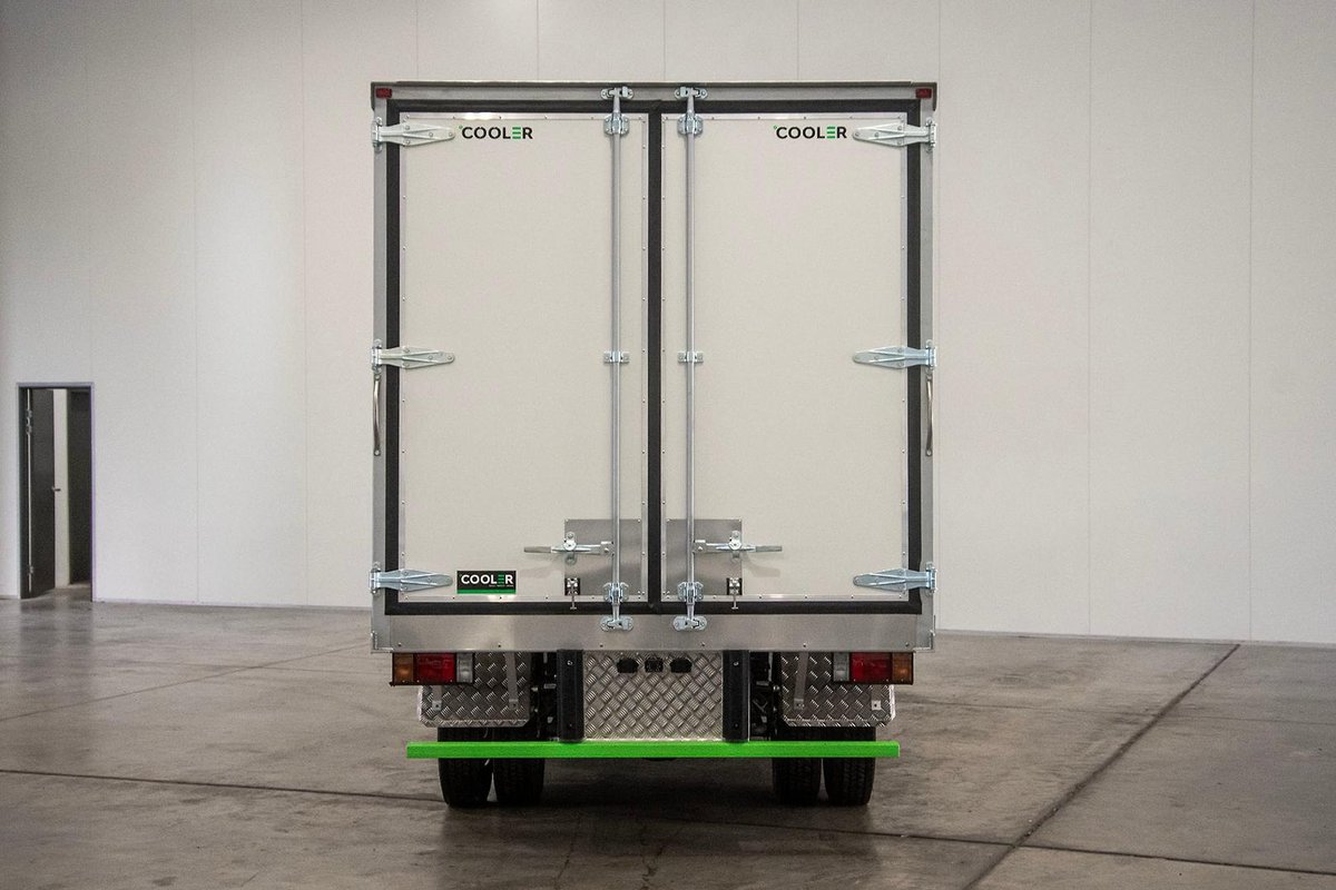 2025 Isuzu N Series NNR 45 150 image 7