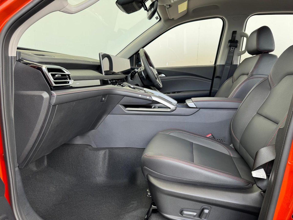 2025 LDV T60 Max PLUS SK8C MY25 4X4 Dual Range image 15