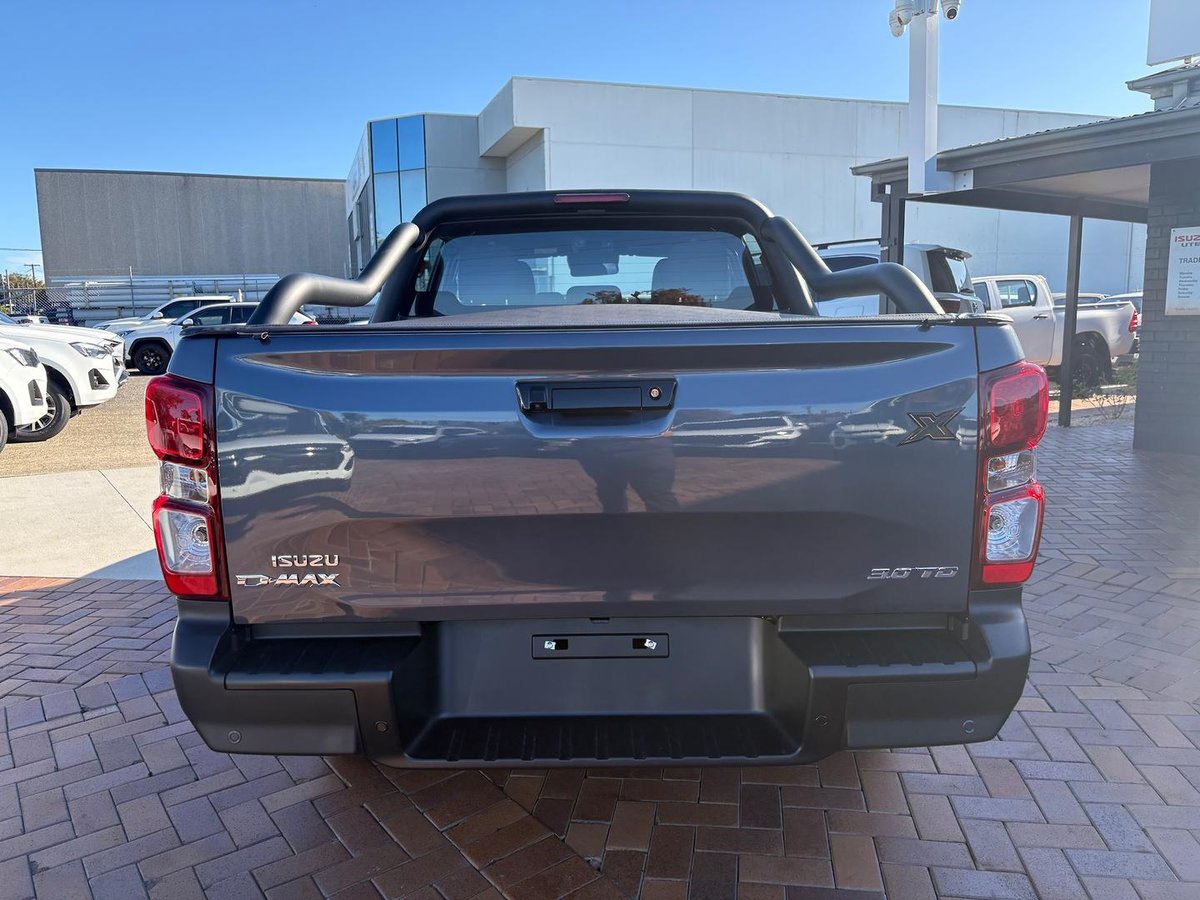 2026 Isuzu D-MAX X-RIDER MY25.5 4X4 Dual Range image 8