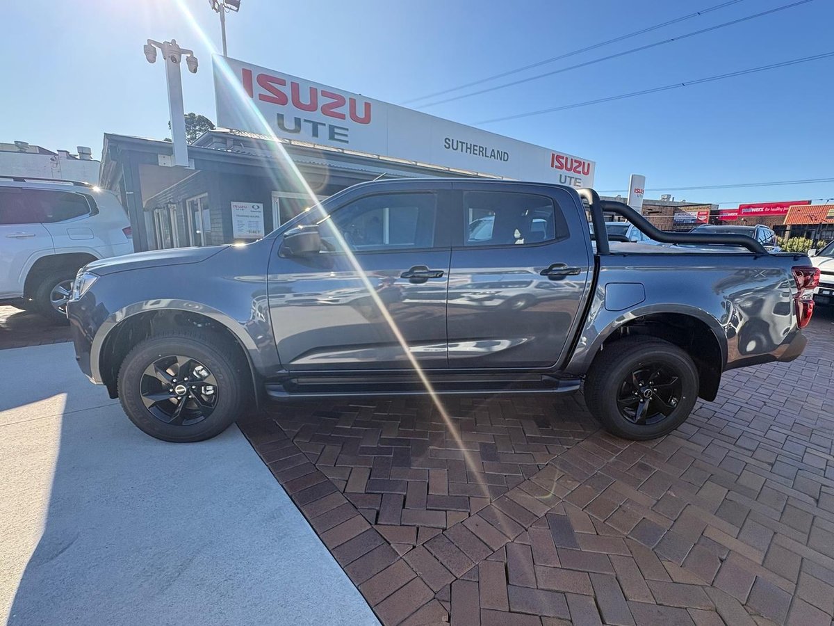 2026 Isuzu D-MAX X-RIDER MY25.5 4X4 Dual Range image 10