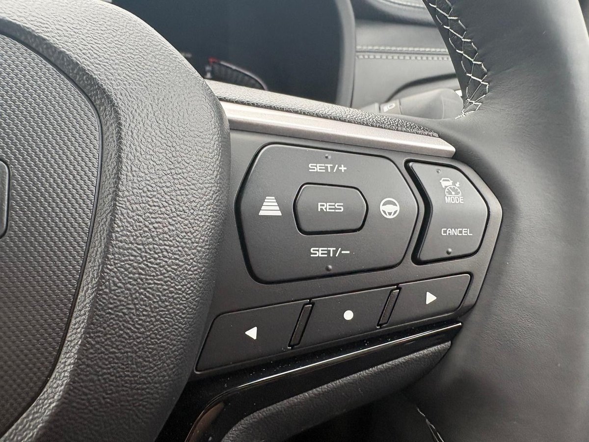 2026 Isuzu MU-X LS-T MY25.5 4X4 Dual Range image 13